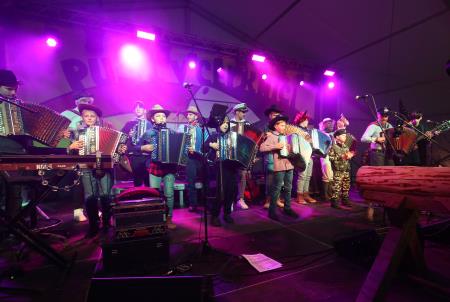 ŽAGANJE BABE 48 FOTO LJUBO VUKELIČ